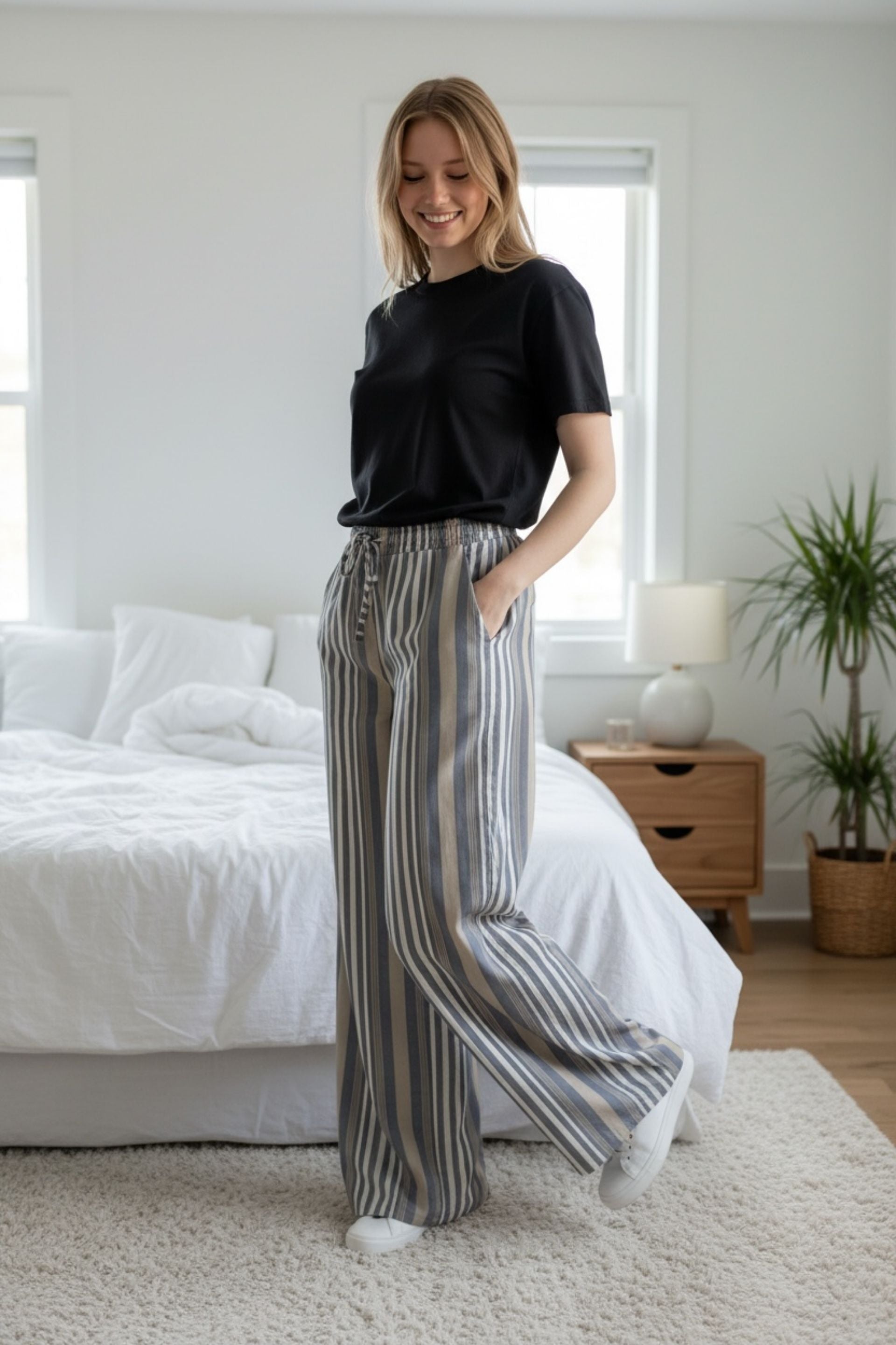 StripeElasticWaistLoungePants1.jpg